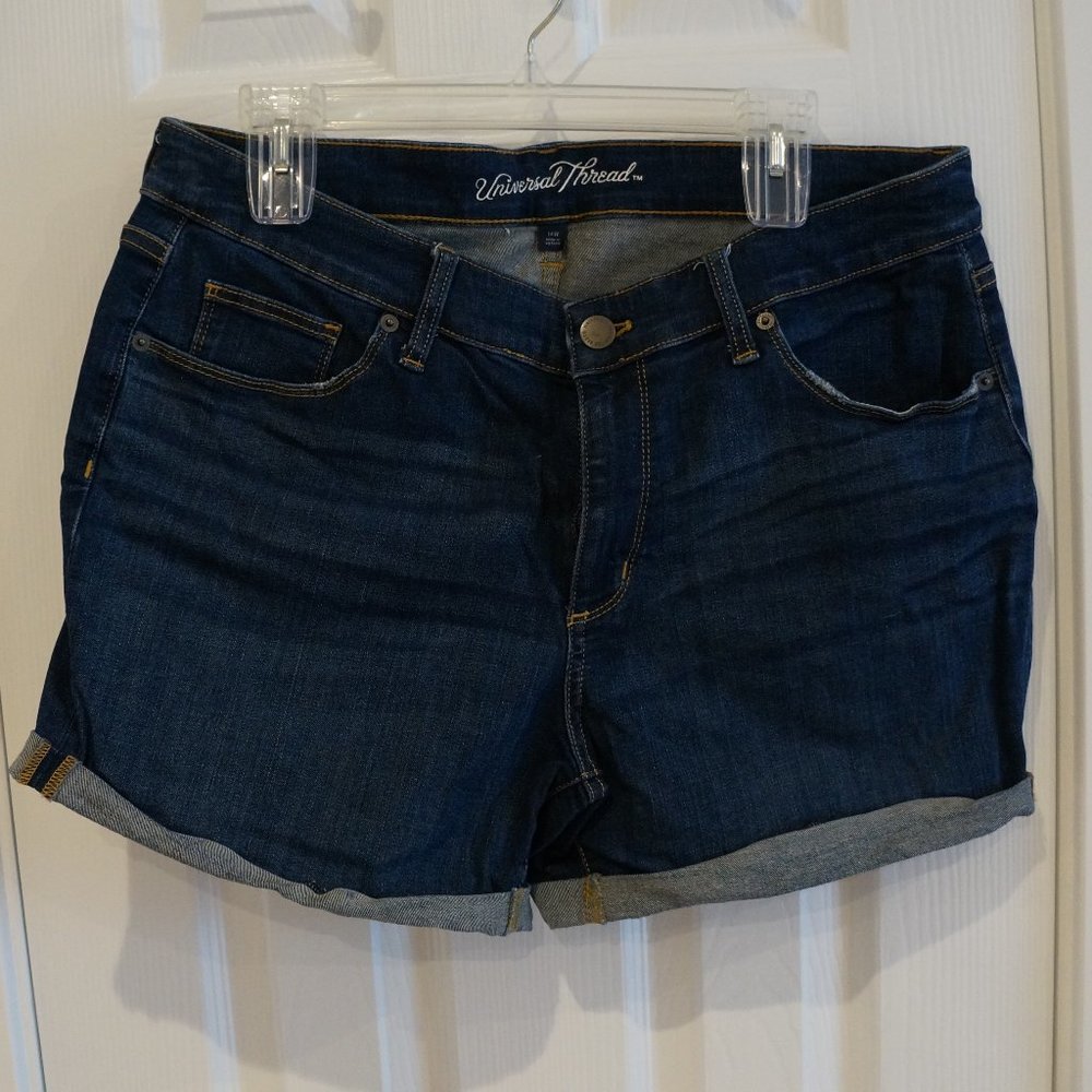 Universal Thread Jean Shorts